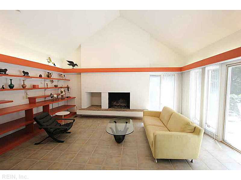 700 GOODWIN ST, Williamsburg, VA 23185