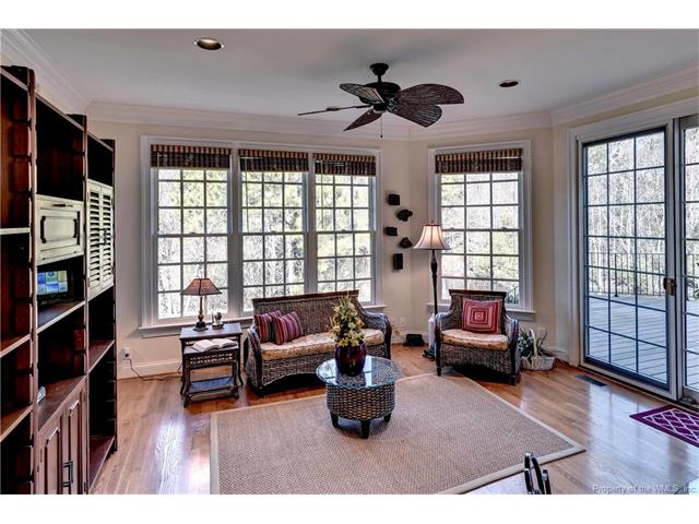 2908 Barrets Pointe Road, Williamsburg, VA 23185