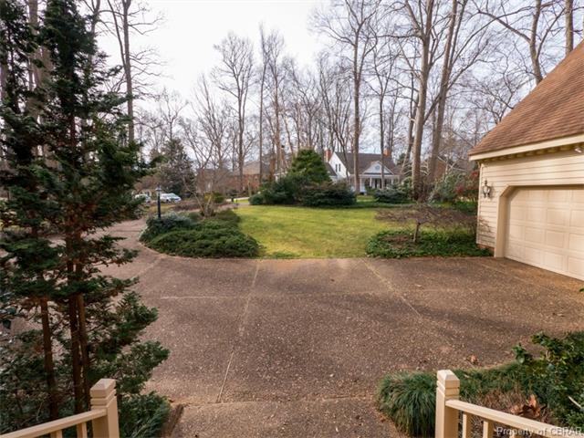 153 Thomas Dale, Williamsburg, VA 23185
