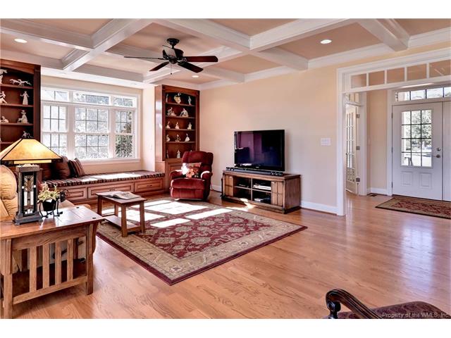 118 Peachtree, Williamsburg, VA 23188
