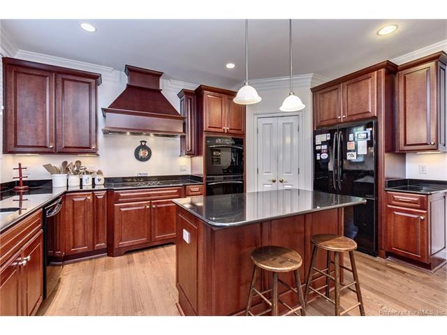 106 Leeds, Williamsburg, VA 23188