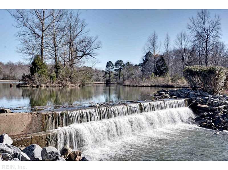 107 HUNSTANTON, James City County, VA 23188