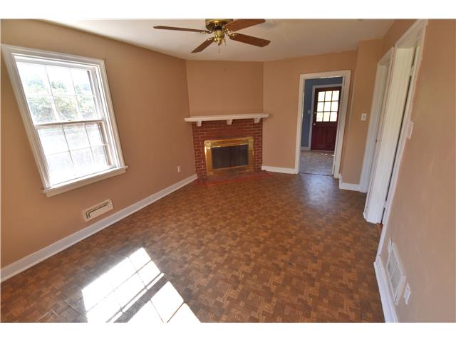 404 Keats RdRichmond, VA, 23229Henrico County