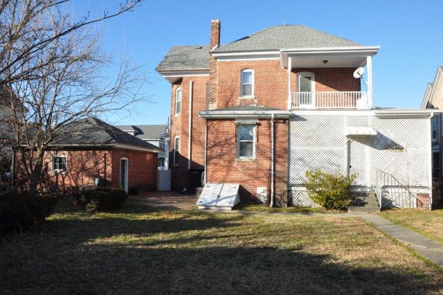 314 TAZEWELL AVE, Cape Charles, VA 23310