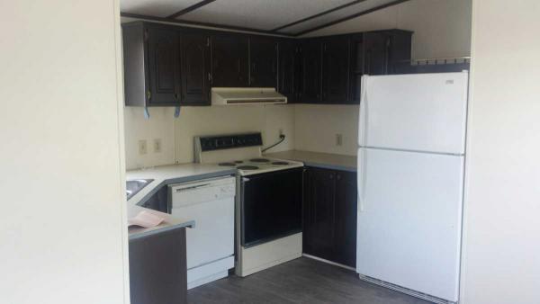 Homecrest MHC 1900 Bluebonnet StChesapeake, VA 23324