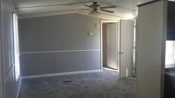 Homecrest MHC 1900 Bluebonnet StChesapeake, VA 23324