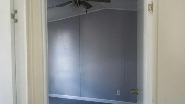 Homecrest MHC 1900 Bluebonnet StChesapeake, VA 23324