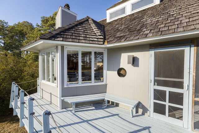 5295 HIBISCUS DR, Chincoteague, VA 23336