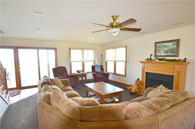 4381 SALT MARSH LN, Chincoteague, VA 23336