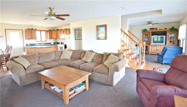 4381 SALT MARSH LN, Chincoteague, VA 23336