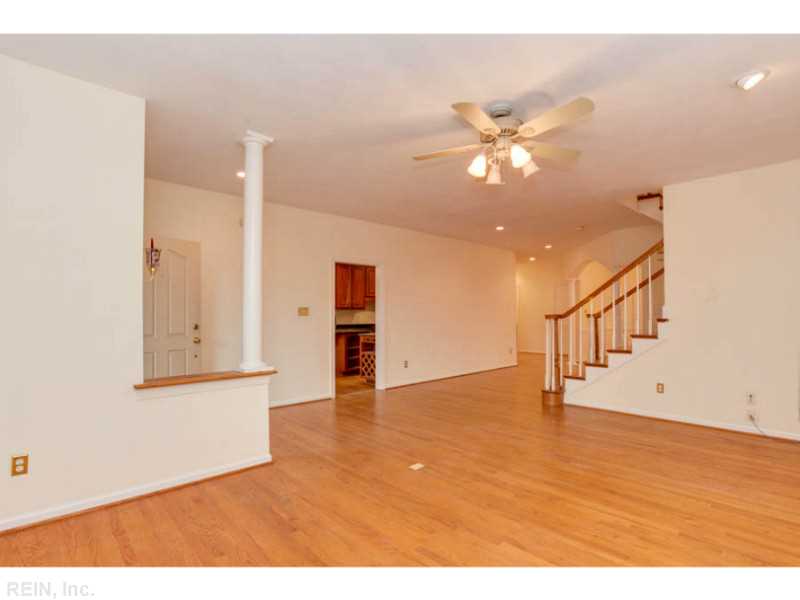 3200 HUNTWICK LN, Virginia Beach, VA 23451