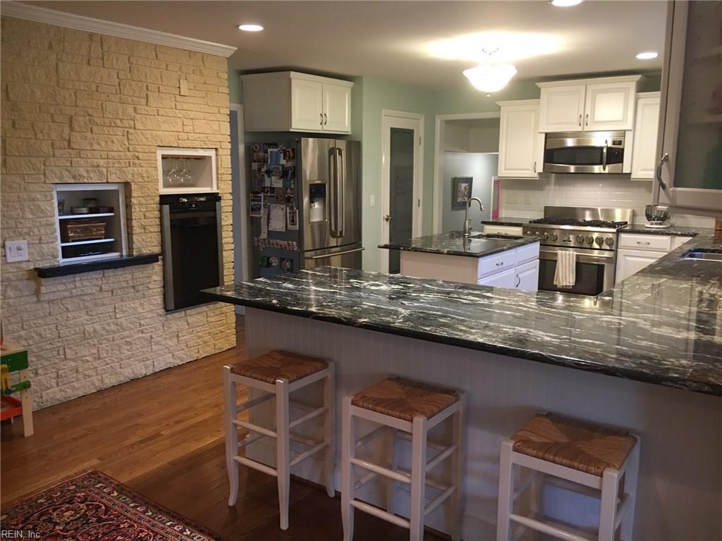 2700 CHESTER FOREST CT, Virginia Beach, VA 23452