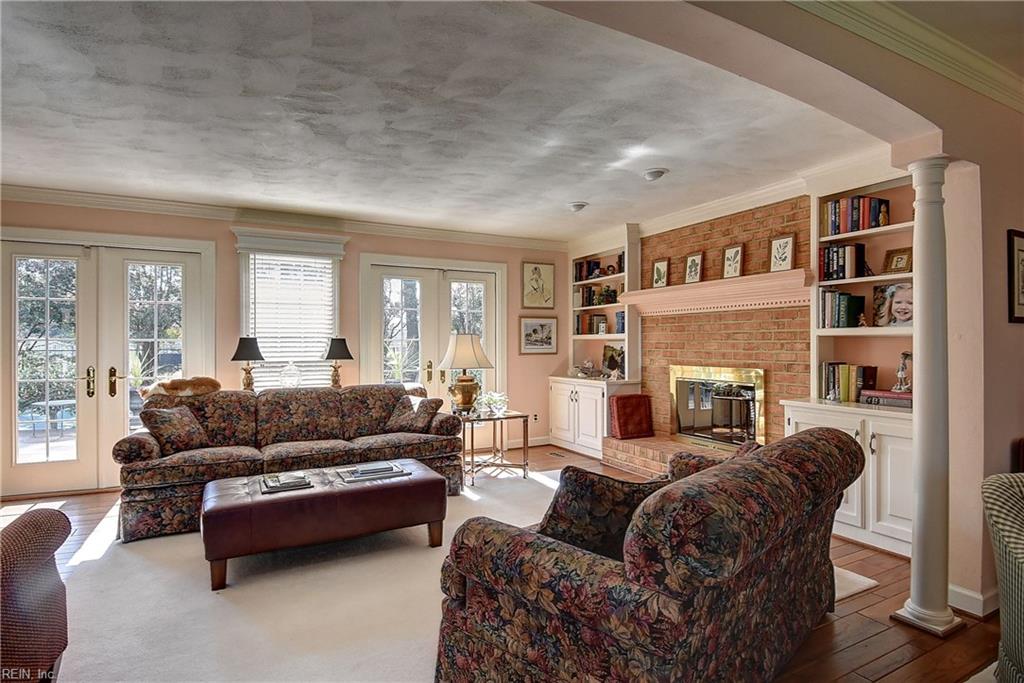 1973 IRISH BANK DR, Virginia Beach, VA 23454