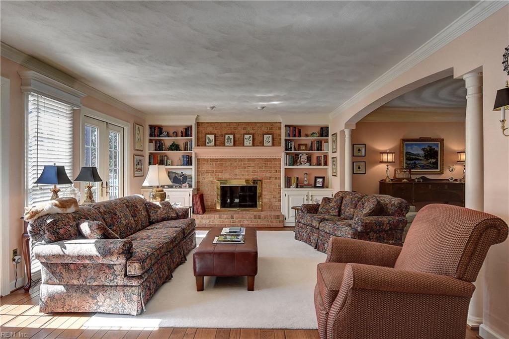 1973 IRISH BANK DR, Virginia Beach, VA 23454
