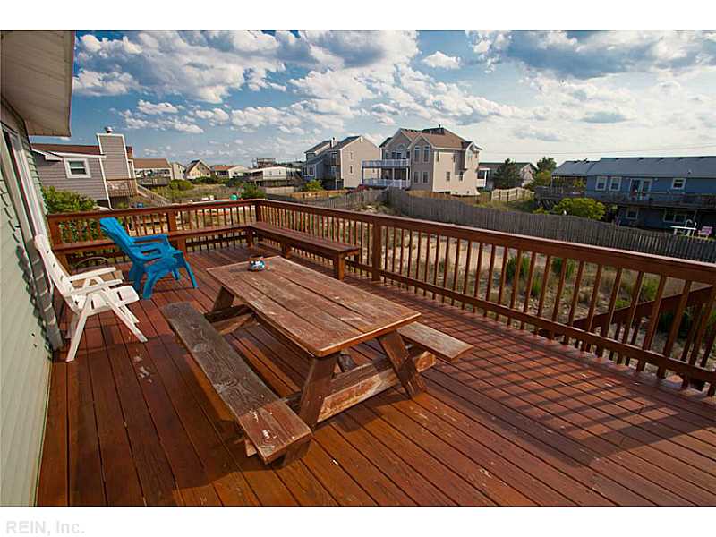 3249 SANDFIDDLER RD, Virginia Beach, VA 23456