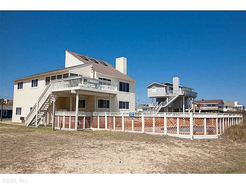2468 SANDPIPER RD N, Virginia Beach, VA 23456