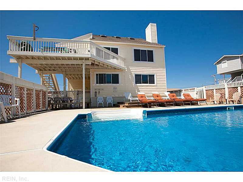 2468 SANDPIPER RD N, Virginia Beach, VA 23456