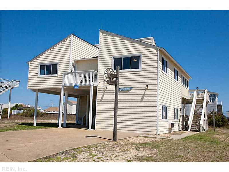 2468 SANDPIPER RD N, Virginia Beach, VA 23456
