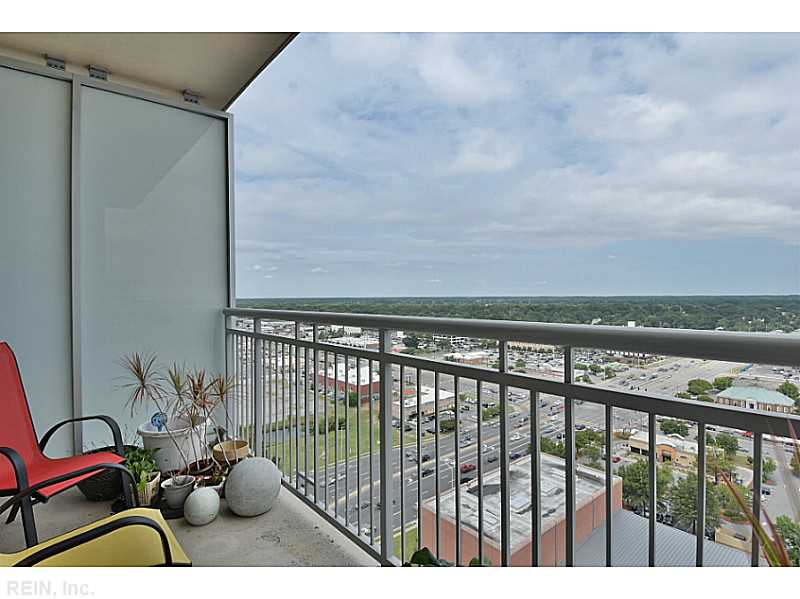 4545 COMMERCE ST, Virginia Beach, VA 23462