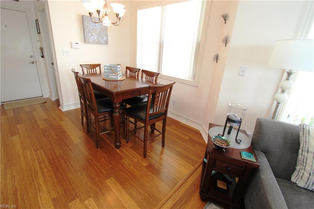 9582 BAY POINT DR, Norfolk, VA 23518
