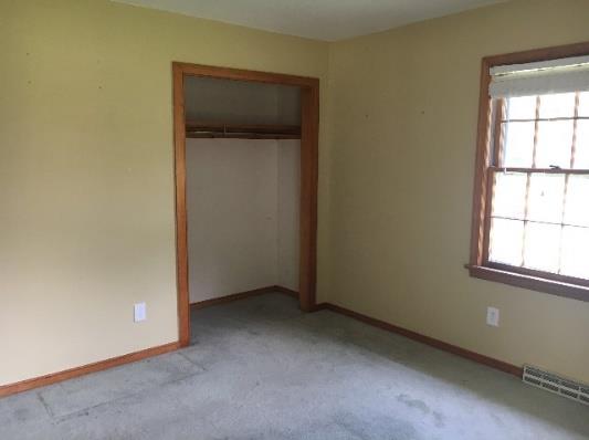 585 Dellwood DrNewport News, VA, 23602Newport News City County