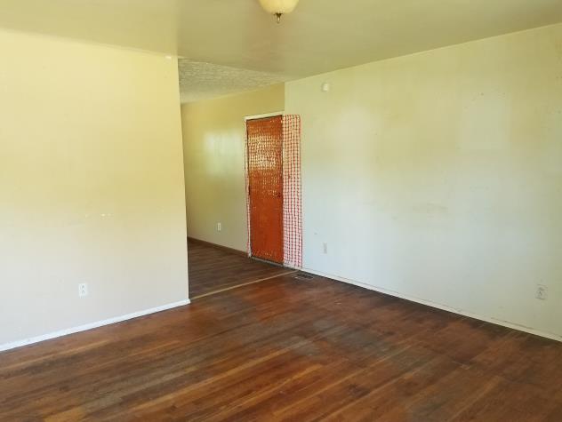 5904 Chestnut AveNewport News, VA, 23605Newport News City County