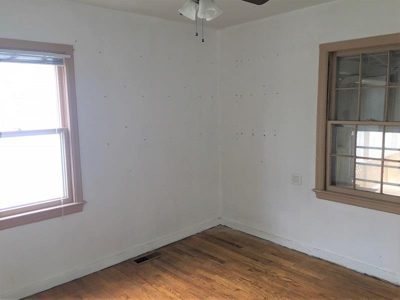 48 W Little Back RdHampton, VA, 23669Hampton City County