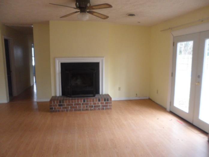 112 Admiral CtHampton, VA, 23669Hampton City County