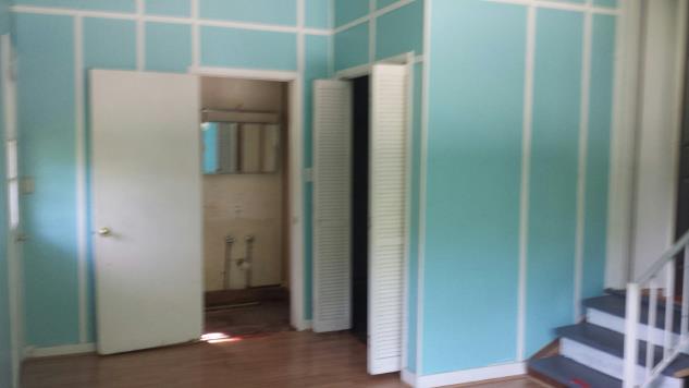 1329 Thomas StHampton, VA, 23669Hampton City County