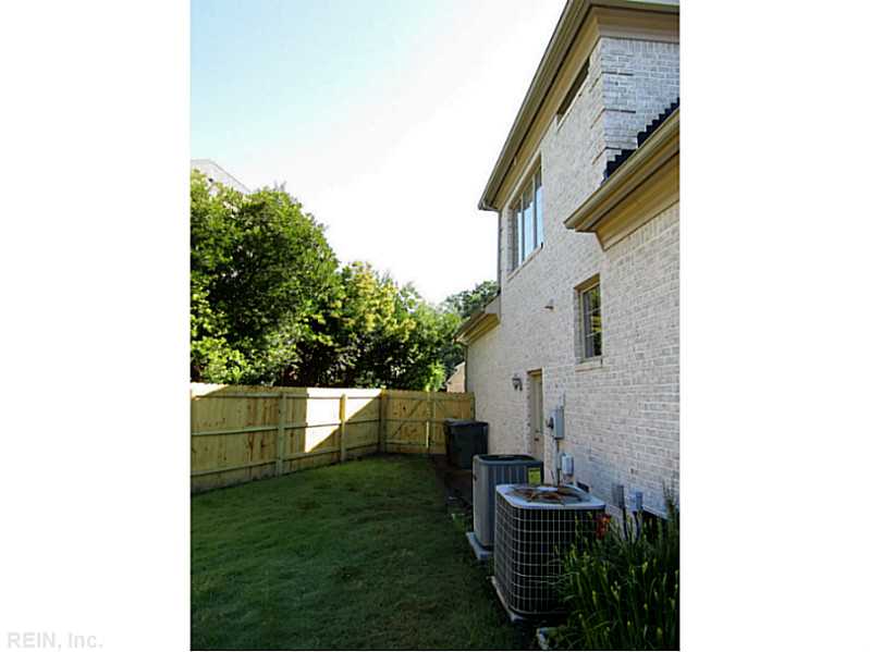 106 DONOVAN CT, York County, VA 23693