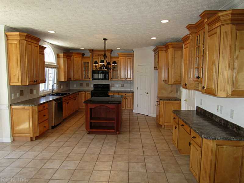 106 DONOVAN CT, York County, VA 23693