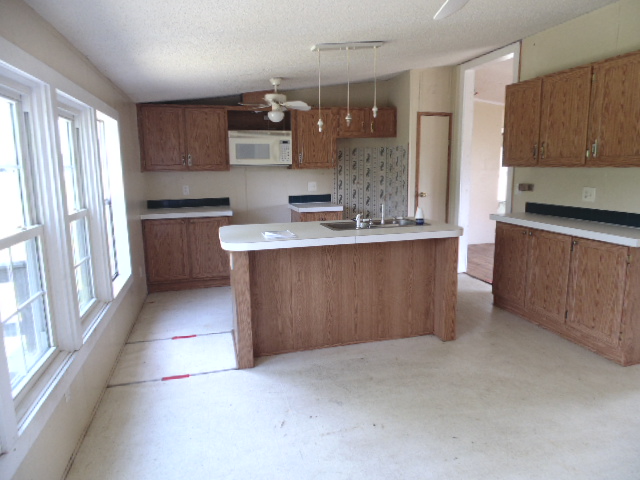 33661 Burnt Reed RdBoykins, VA, 23827Southampton County