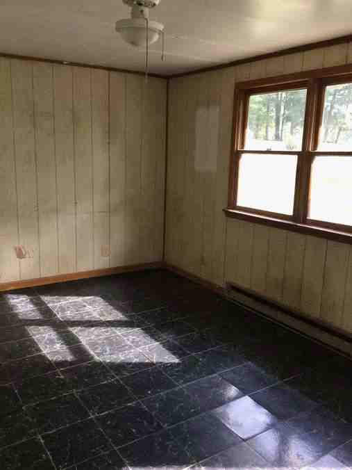 108 Hawkins StreetClarksville, VA, 23927Mecklenburg County