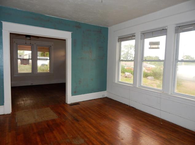 1909 Wallace Ave NERoanoke, VA, 24012Roanoke City County
