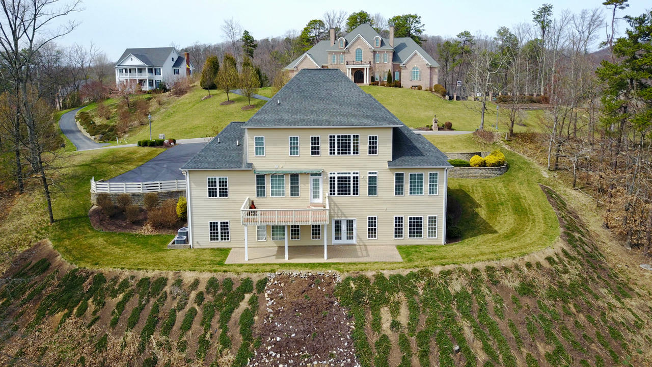 3456 WELLINGTON DR, Roanoke, VA 24014