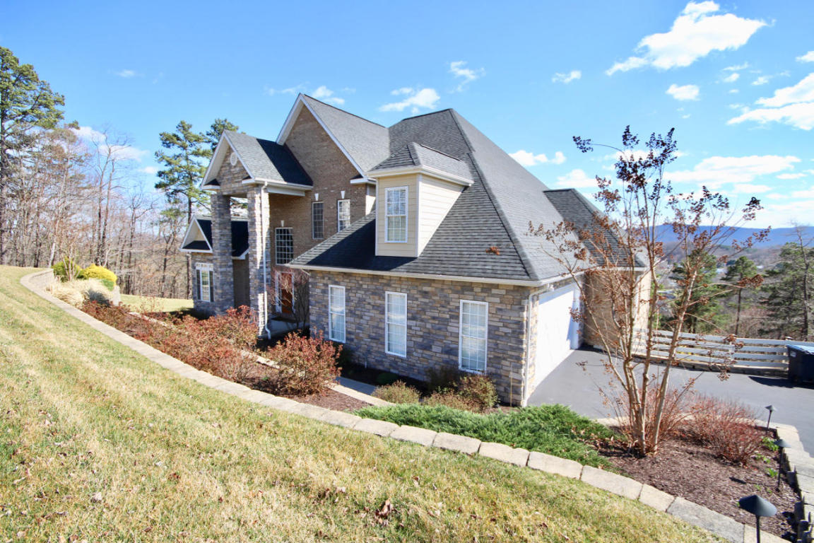 3456 WELLINGTON DR, Roanoke, VA 24014