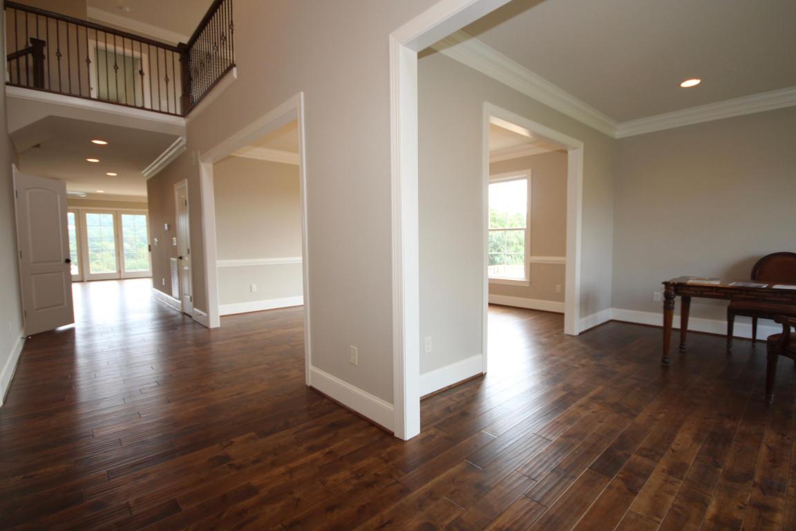 3210 SOUTHWOOD MANOR CT, Roanoke, VA 24014
