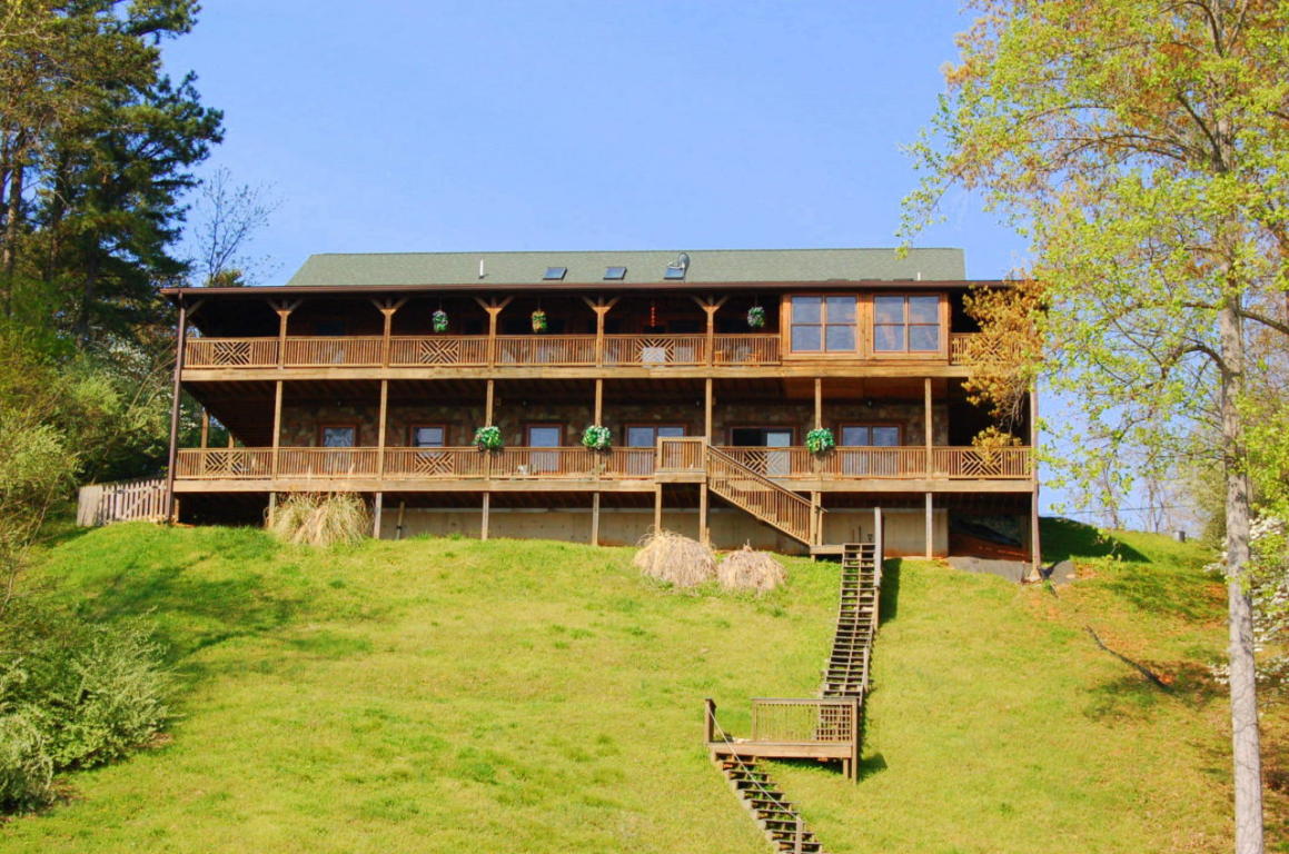 6200 Horseshoe Bend RD, Goodview, VA 24095