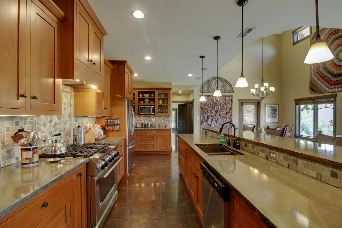 9451Goose Creek Valley Rd, Montvale, VA 24122