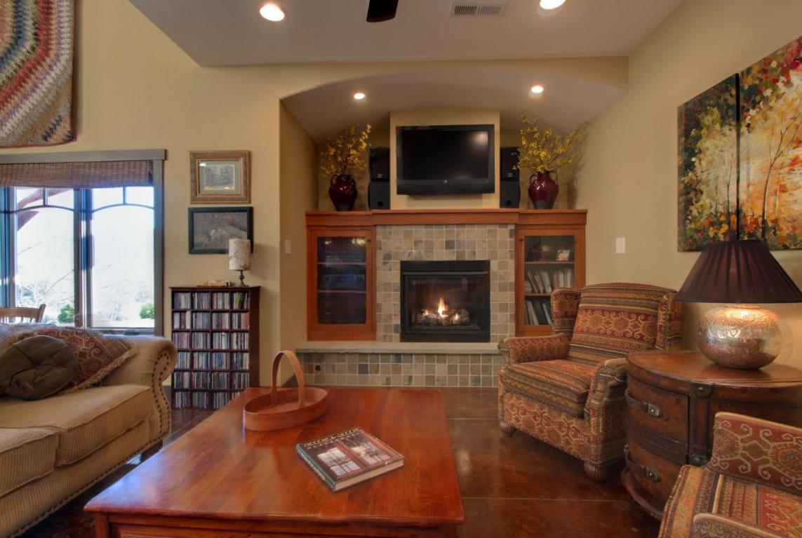 9451Goose Creek Valley Rd, Montvale, VA 24122