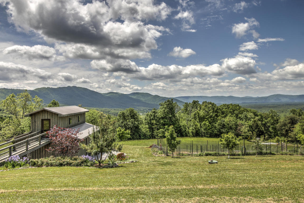 9451 Goose Creek Valley RD, Montvale, VA 24122