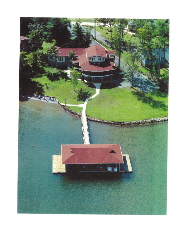 400 Blue Lake RD, Union Hall, VA 24176