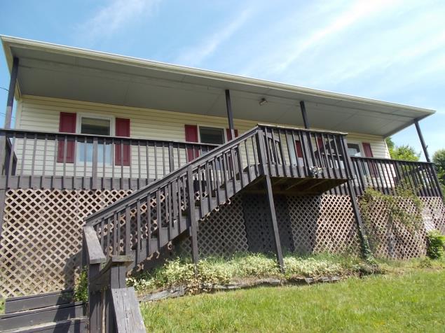 428 King StVinton, VA, 24179Roanoke County