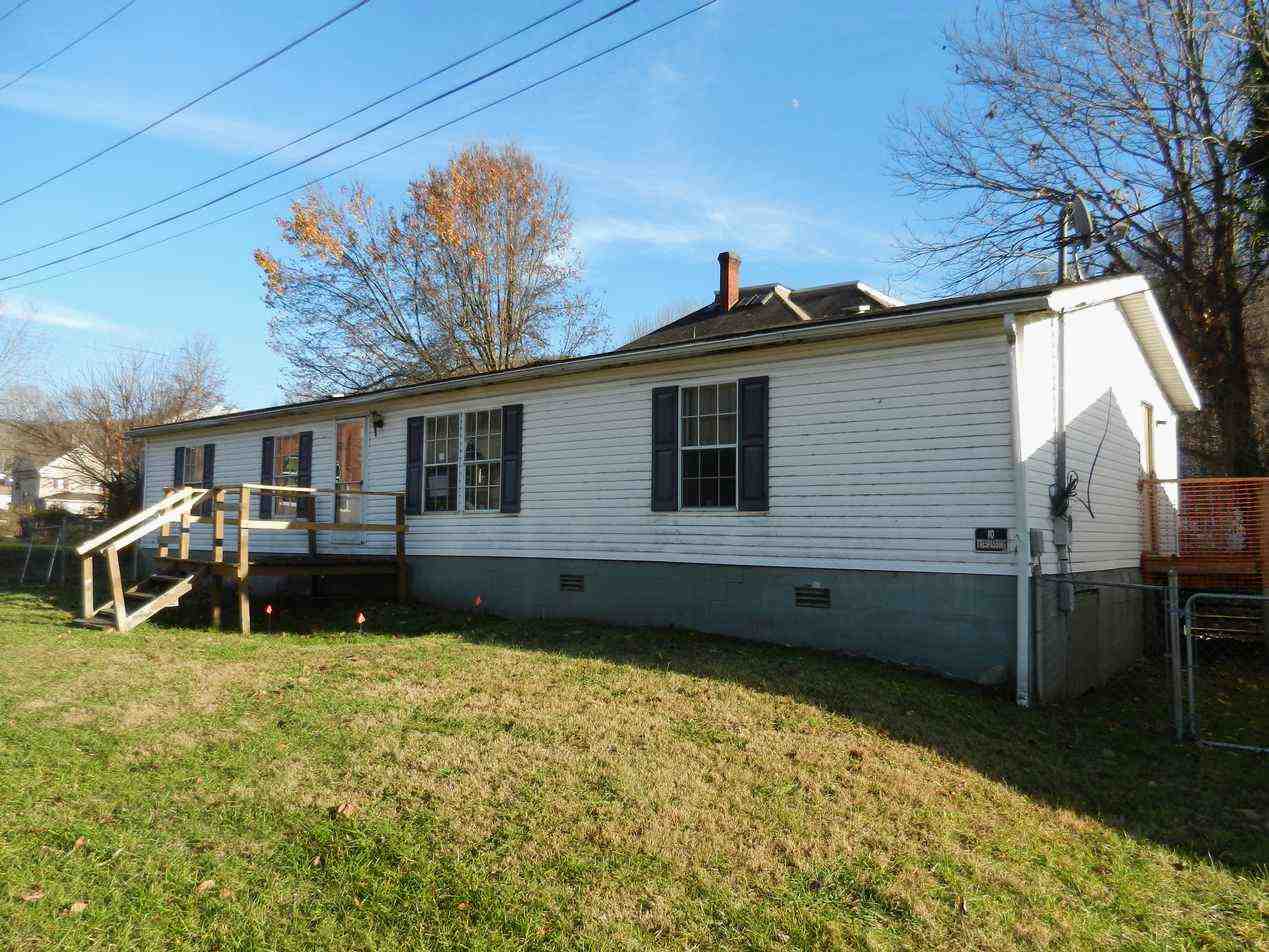 130 Island DrAppalachia, VA, 24216Wise County