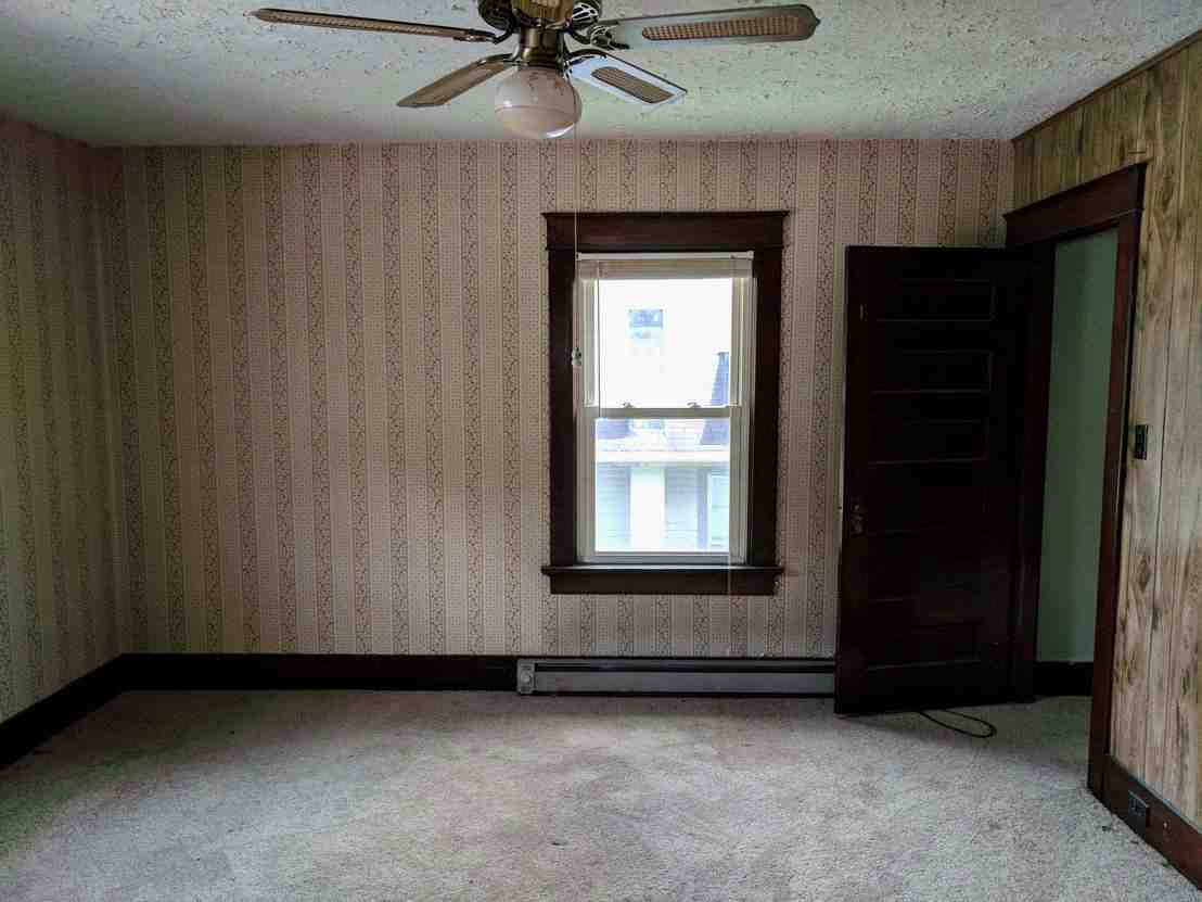 406 Dixon AveAppalachia, VA, 24216Wise County