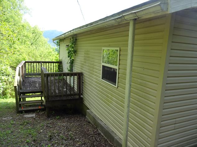 813 Big Hill RdPennington Gap, VA, 24277Lee County