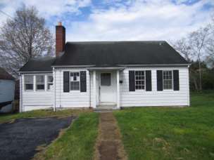 703 Henry AvePulaski, VA, 24301Pulaski County