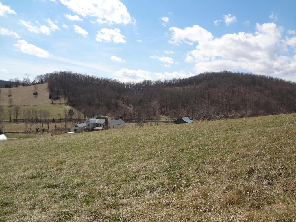 326Jacktown Rd, Lexington, VA 24450