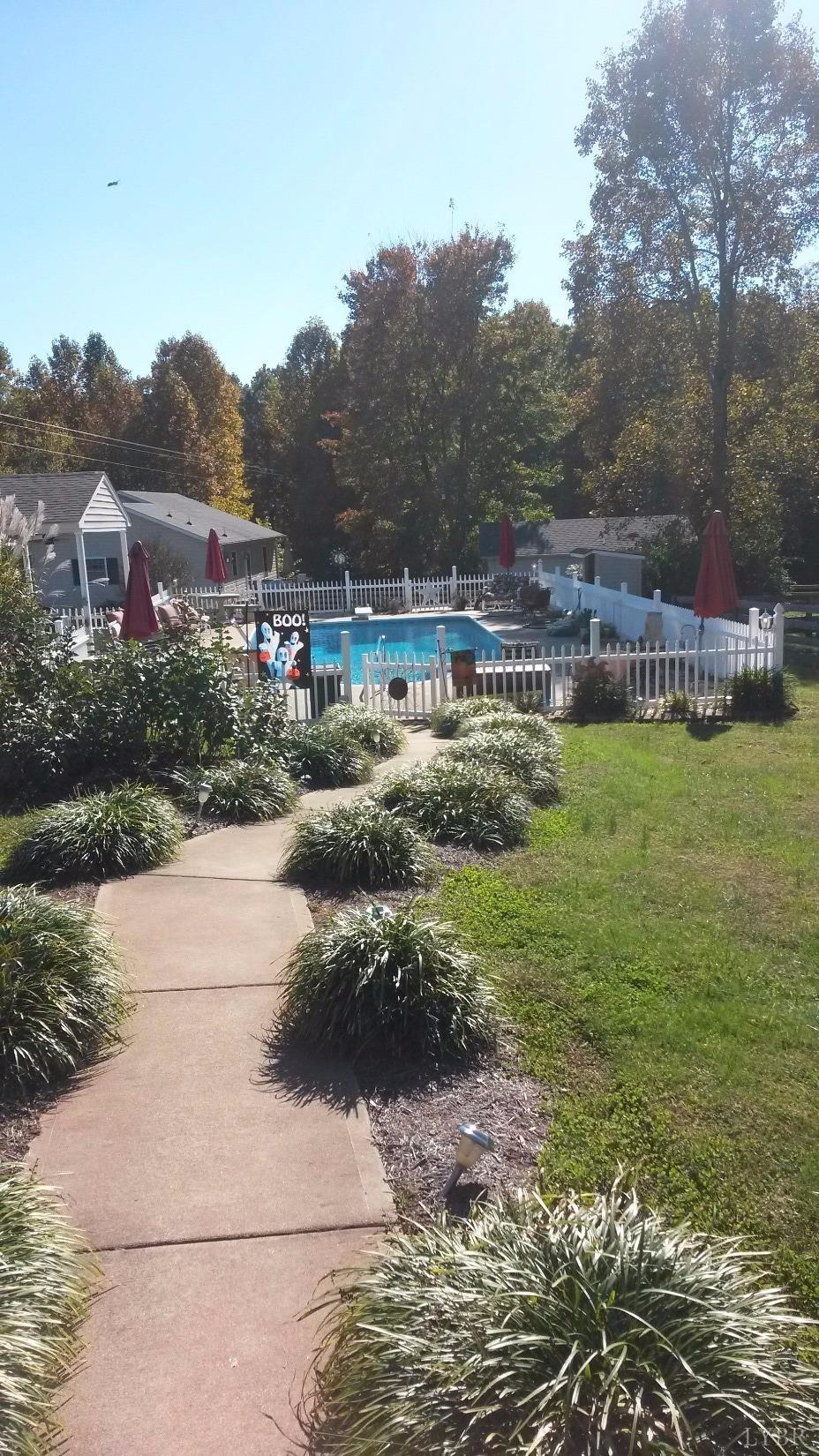 1147 Union Church Road, Gladstone, VA 24533