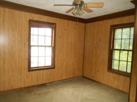 18 Oak Ridge AveDanville, VA, 24541Danville City County